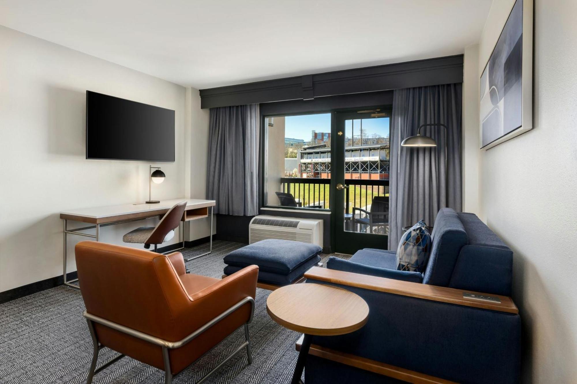 Courtyard By Marriott Chattanooga Downtown Exterior foto